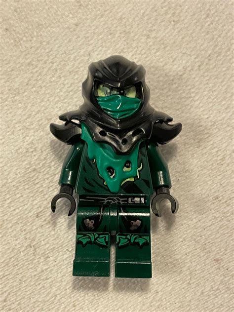 Lego Ninjago Possession Lloyd Possessed Minifig Köp På Tradera