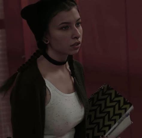 Katelyn Nacon S Tits Are Incredible Scrolller