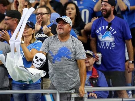 Detroit Lions Fans May 'Heckle,' But They're Not The Rudest: Survey ...