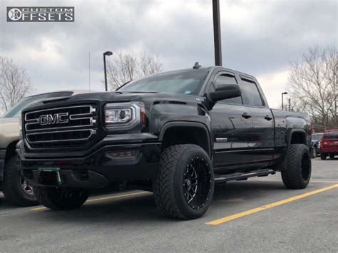 2017 Gmc Sierra 1500 With 20x12 44 Scorpion Sc22 And 30550r20 Nitto Nt420v And Leveling Kit