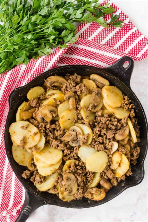 Creamy Ground Beef And Potatoes Skillet Cupcakes And Kale Chips