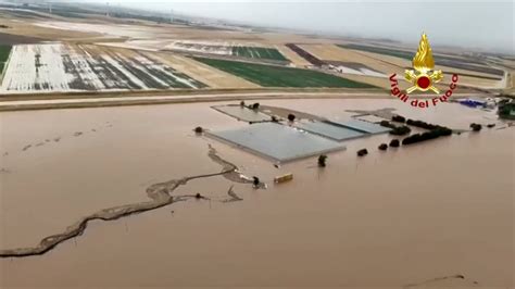 Alluvione Sul Gargano Le Immagini Video Dell Elicottero Dei Vigili Del