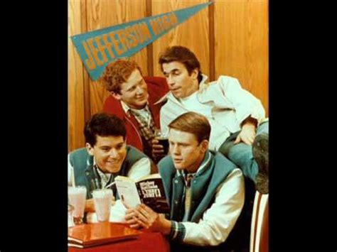 Happy Days Theme Song - YouTube