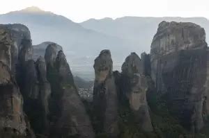 Meteora The Real Life Inspiration For Game Of Thrones Eyrie