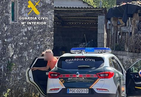 La Guardia Civil Auxilia A Un Peregrino Ingl S Tras Desorientarse En El