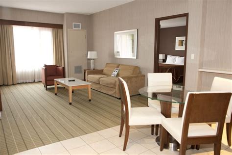 Hotel Casino New Brunswick, Moncton - Compare Deals