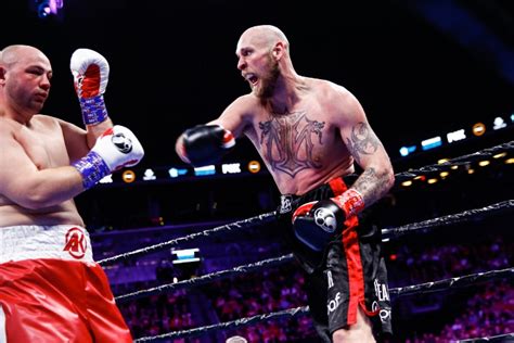 Photos: Robert Helenius Batters Adam Kownacki For TKO Shocker - Boxing News