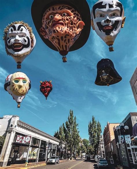 Pin On My Bucket List Horror Michael Myers Halloween Air Balloon