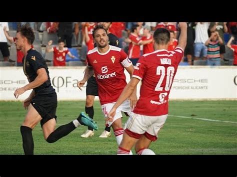 PRIMERA RFEF J 2 La UD Sanse es la gran sorpresa el Córdoba sigue a