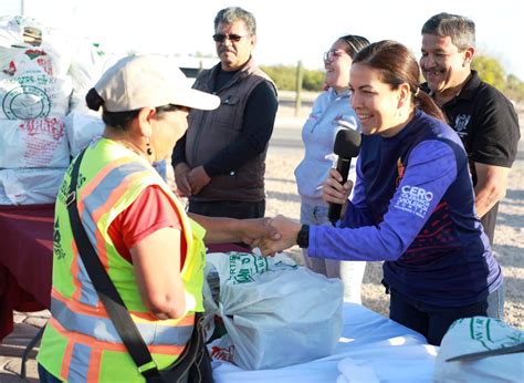 Entrega Alcaldesa Uniformes Y Equipo Operativo Al Rea De Barrido Manual