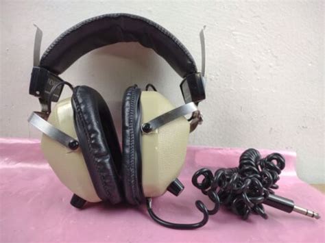 Vintage Realistic Nova Pro Hi Fi Stereo Headphones 33 1014b Vol Ctrl 8