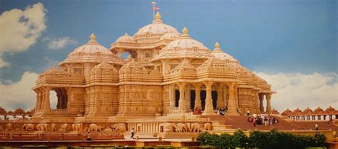 Details of Swaminarayan Akshardham temple GandhiNagar Gujarat