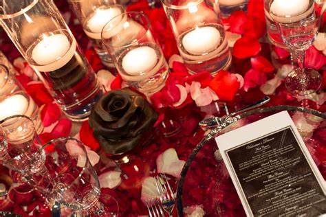 Singles Valentine's Day Celebration | HuffPost Life