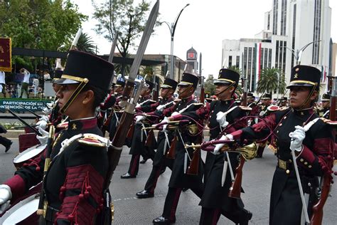 Desfile Cívico Militar 212 Aniversario De La Independencia De México Secretaría De La