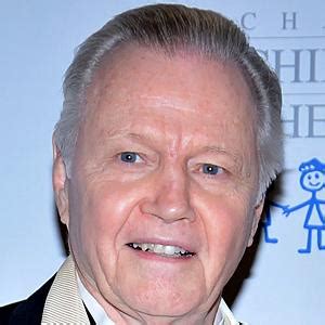 Jon Voight - Age, Family, Bio | Famous Birthdays