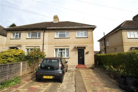 Elmbank Avenue Englefield Green Egham Tw20 6 Bedroom Semi Detached