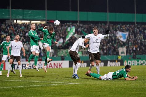 Fc Homburg Gegen St Pauli Fotos Vom Dfb Pokal Achtelfinale