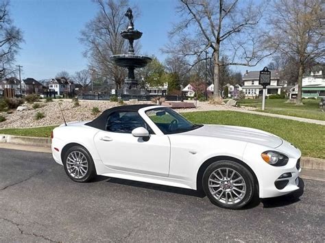 FIAT 124 Spider Convertibles for Sale - Kelley Blue Book