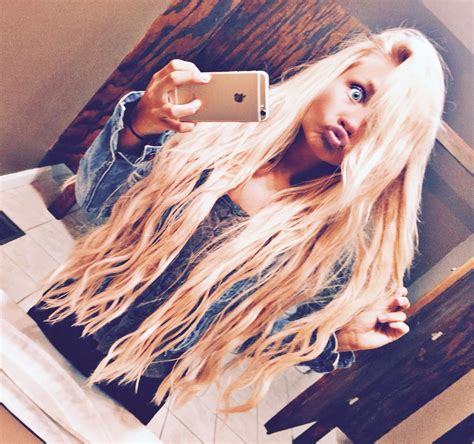 Blonde Messy Hair Messy Blonde Hair Messy Hairstyles Long Hair Styles