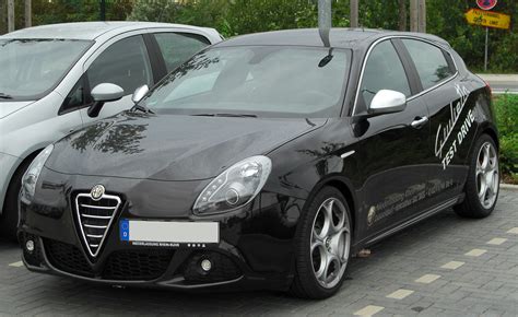 ALFA ROMEO GIULIETTA - Review and photos