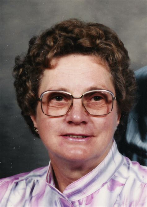 In Memory of Lois Smueles: Obituary and Service Details 26