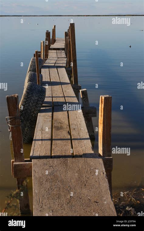 Old Wooden Dock Hi Res Stock Photography And Images Alamy