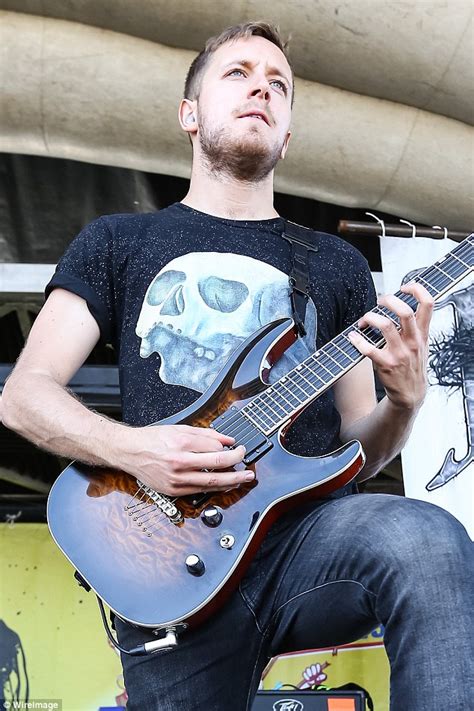 Architects Guitarist Tom Searle Dies Aged 28 After Losing Battle With