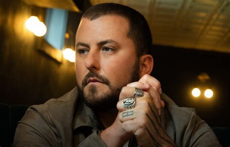 Tyler Farr Drops Into Low Gear With Only Truck In Town Tyler Farr