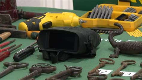 La Guardia Civil Esclarece 93 Robos En Iglesias De Cantabria Asturias