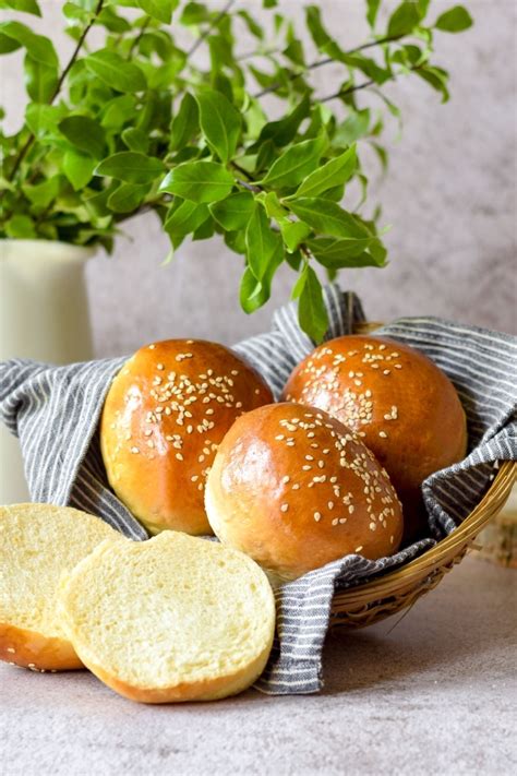 Soft Brioche Hamburger Buns