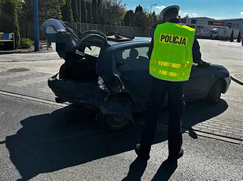 Radio Weekend FM Wypadek na ulicy Bytowskiej w Chojnicach Droga była