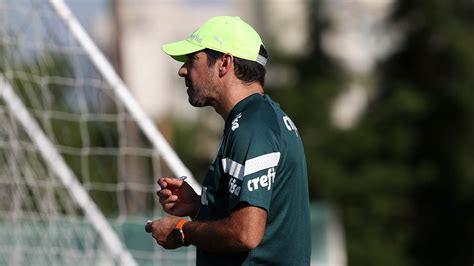 Camisa 9 do Palmeiras decisão foi tomada e Abel Ferreira tem um plano