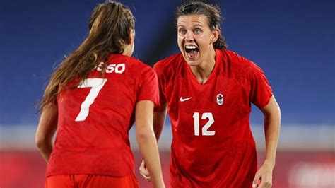 FIFA recognizes Canada captain Christine Sinclair for record goal ...