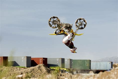 Travis Pastrana Backflip Motocross Action Motocross Riders Nitro