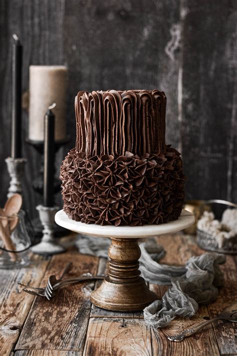 Chocolate Fall Wedding Cake