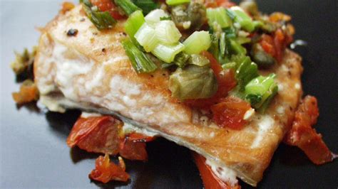 Salmon Fillets in Tomato Caper Sauce Recipe - Food.com