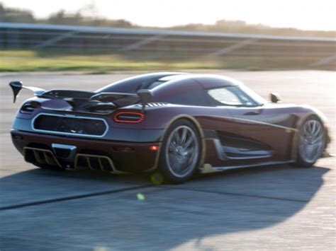 Koenigsegg Agera Rs Smashes Bugatti Chiron S Kph Record