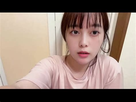 剛毛女子大生オナニーお母さんが寝てお風呂入る時に臭い身体のままおまんこ触ってオナニーしました XVIDEOS