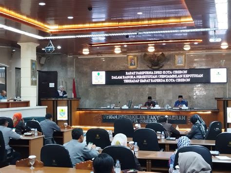 Dprd Kota Cirebon Setujui Propemperda Apbd Ta Dan Dua