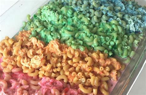 Rainbow mac and cheese recipe is here and everything's awful | Metro News