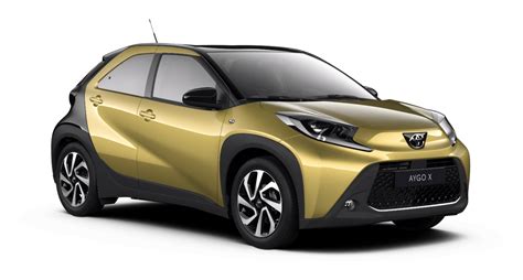 אייגו X קרוס 2023 הקרוסאובר החדש של טויוטה Toyota aygo X