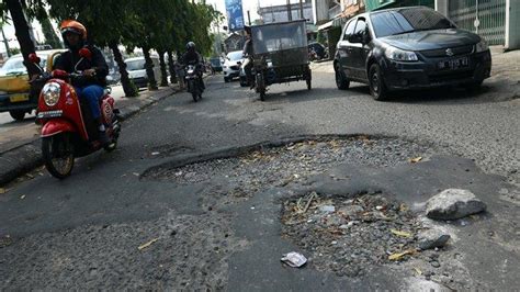 Foto Foto Jalan Rusak Di Medan Tribun Medan