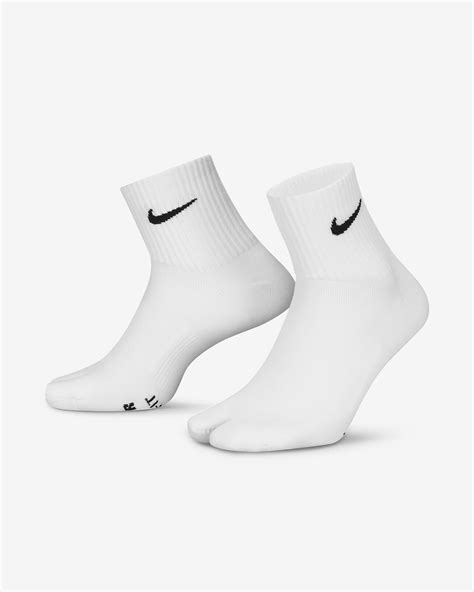 Nike Everyday Plus Lightweight Ankle Split Toe Socks Nike Sg