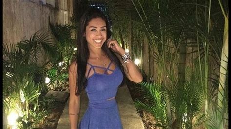 Ex Bbb Amanda Djehdian Comenta Cirurgia E Exibe Cicatriz Foi Tudo