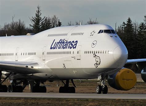 Lufthansa Boeing D Abyu K Ln Waterclerk On Tour