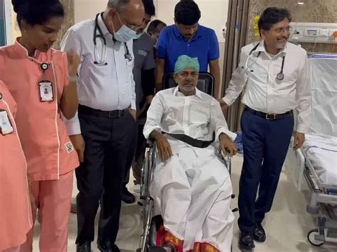 Former Telangana Cm Kcr Discharged From Hospital In Hyderabad