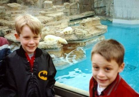 Macaulay and Kieran Culkin | Kieran culkin, Childhood movies, Macaulay ...