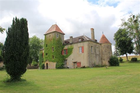 château de la Valotte à Saint Benin d Azy propriété privée