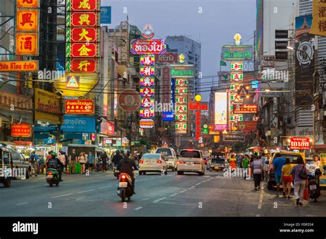 Thailand Bangkok Chinatown Yaowarat Road Stock Photo Alamy