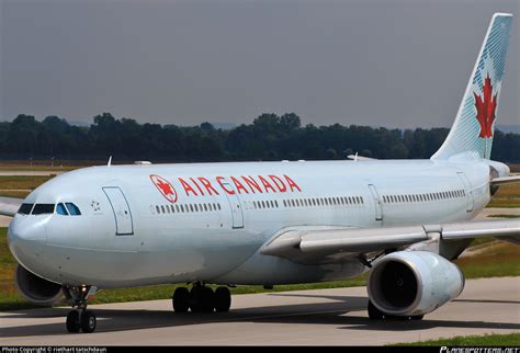 C Gfaf Air Canada Airbus A Photo By Riethart Tatschdaun Id